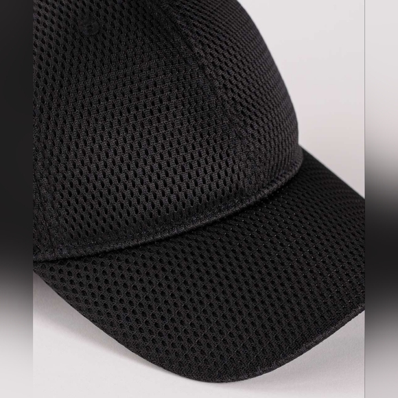 Lululemon Baller Hat (Spacer Mesh) Black - Picture 7 of 10